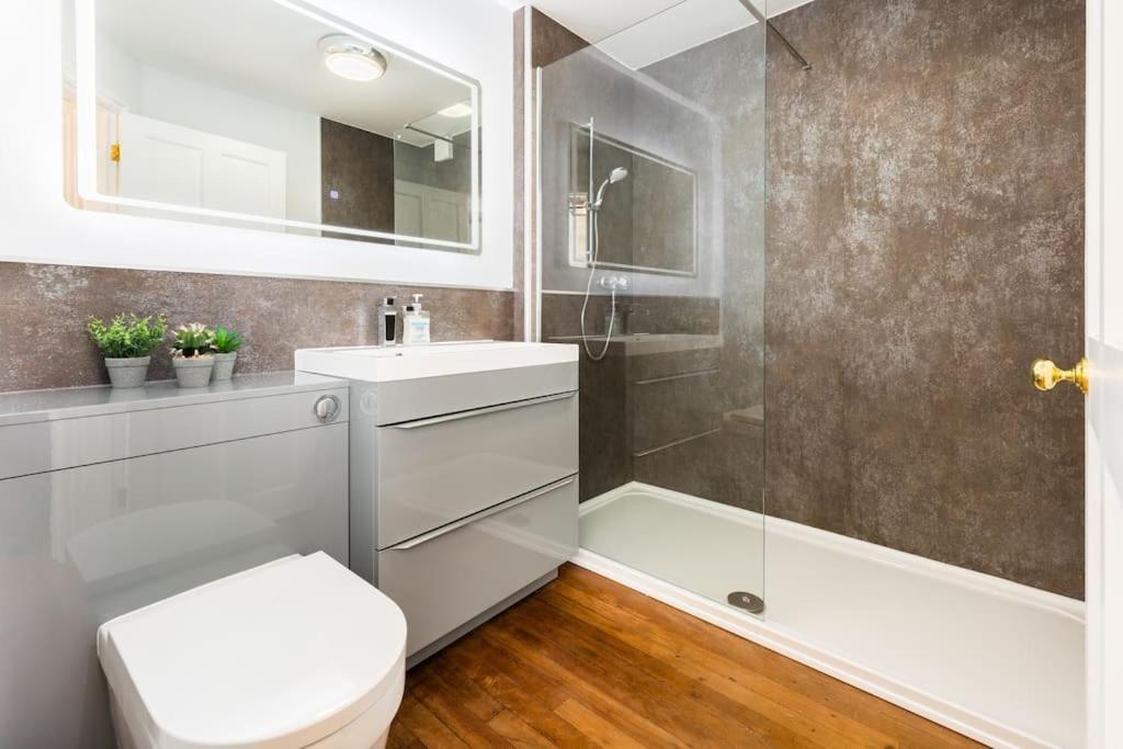 Fabulous Ground Floor Apartment. Great Malvern Exteriér fotografie