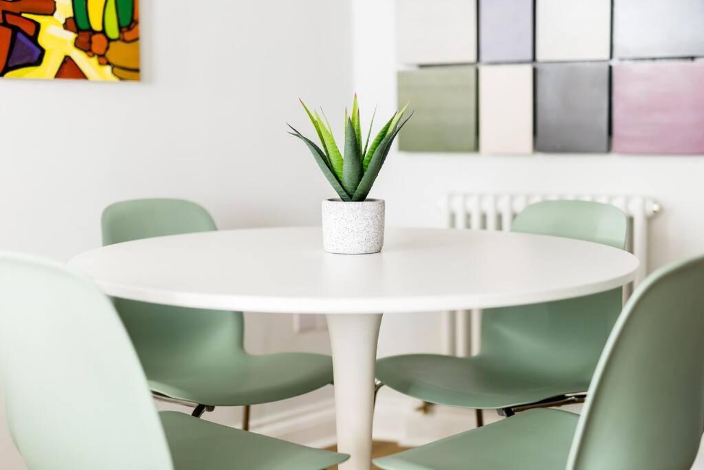 Fabulous Ground Floor Apartment. Great Malvern Exteriér fotografie